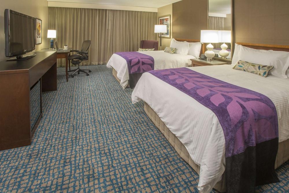 พีชทรี ซิตี้ แอตแลนตา โฮเต็ล แอนด์ คอนเฟอเรนซ์ เซ็นเตอร์ Hotel ภายนอก รูปภาพ